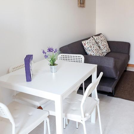 Apartment With Balcony In The Square Porto Luaran gambar