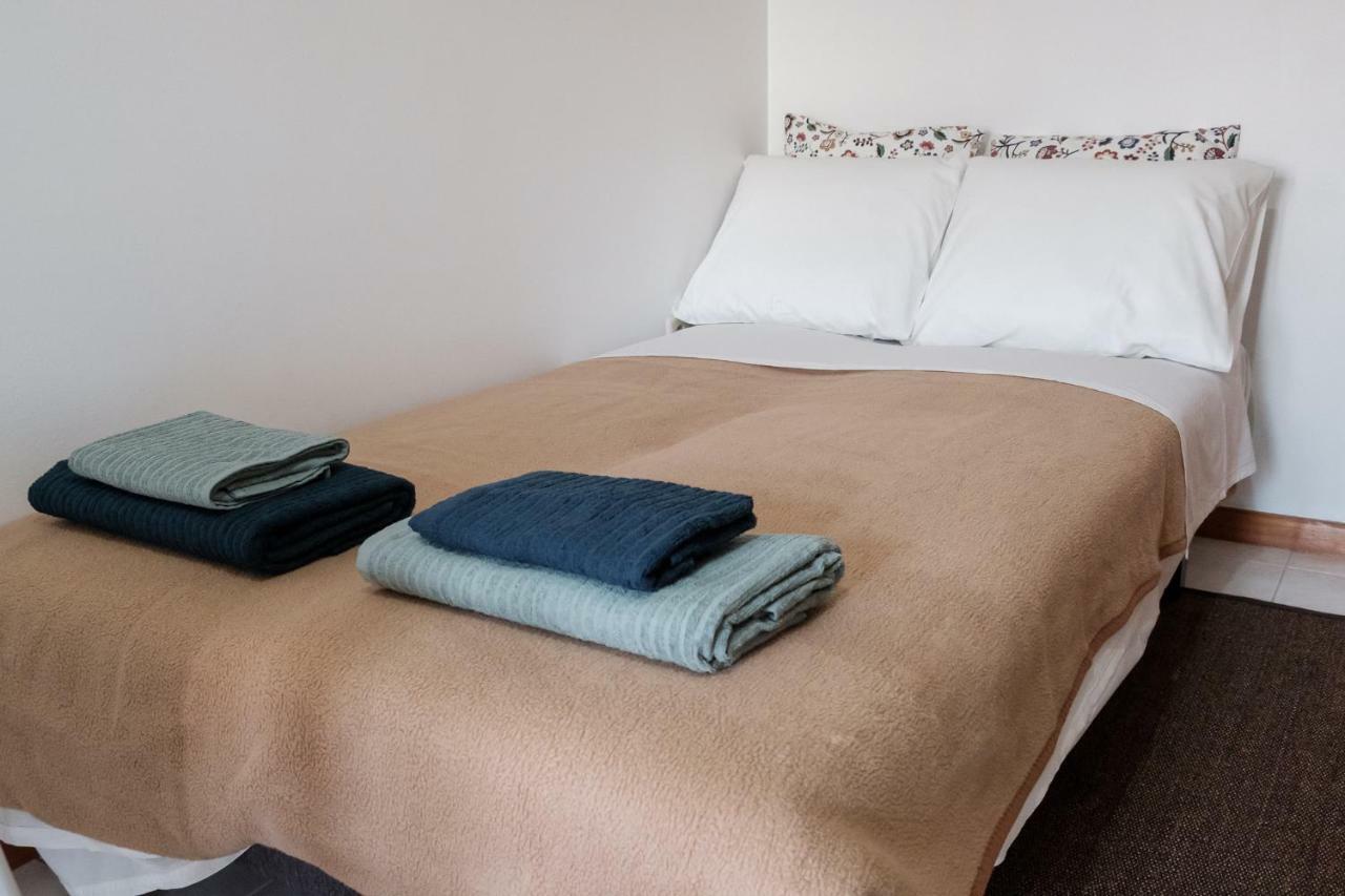 Apartment With Balcony In The Square Porto Luaran gambar